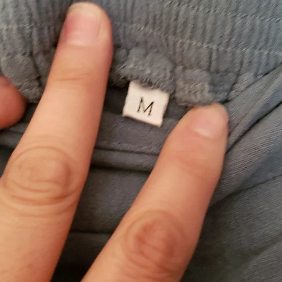 Anrabess 2 piece Summer outfit. (M) - Picture 10 of 11